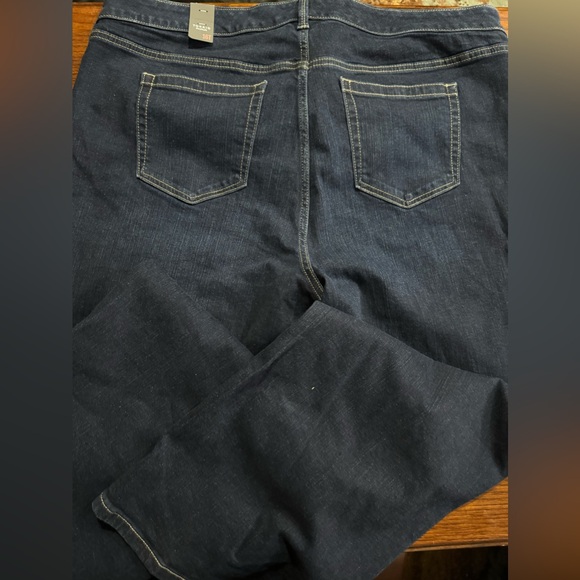 NWOT Torrid perfect wide legs vintage stretch jeans size 16T - Picture 9 of 10
